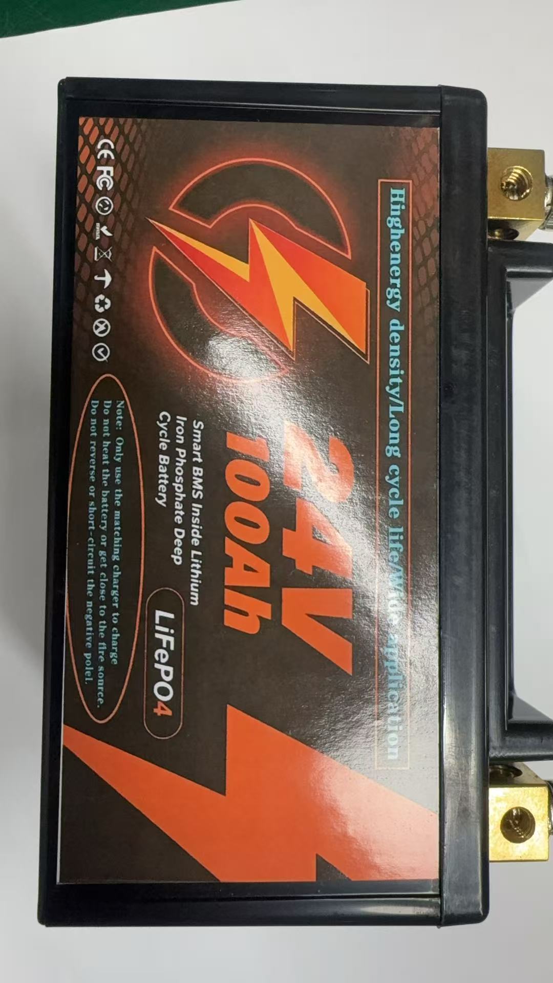 Batteria LiFePO4 12V 100Ah Ric - Renewable Energy Us Stocks recensione e prezzo